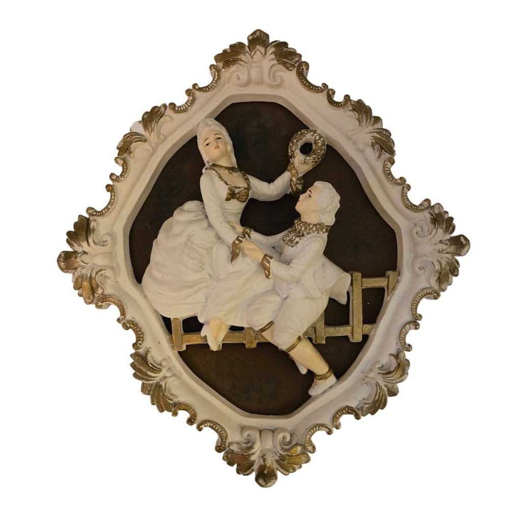 Vintage Victorian Couple Colonial Wall Hanging Art Chalkware plasterware Rococo